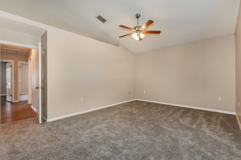 2,335/Mo, 30200 Double Dr Wesley Chapel, FL 33545 Main Bedroom View