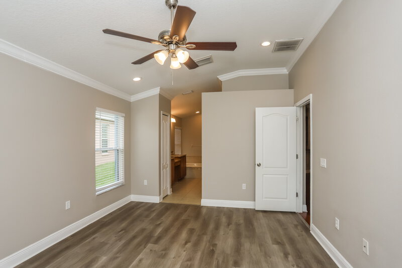 2,535/Mo, 11560 Weston Course Loop Riverview, FL 33579 Main Bedroom View