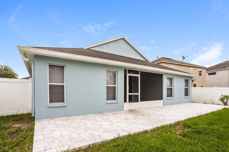 2,535/Mo, 11560 Weston Course Loop Riverview, FL 33579 Rear View