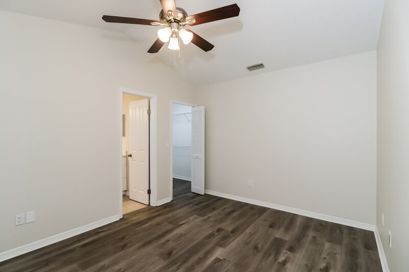 2,235/Mo, 1803 Kettler Dr Lutz, FL 33559 Main Bedroom View