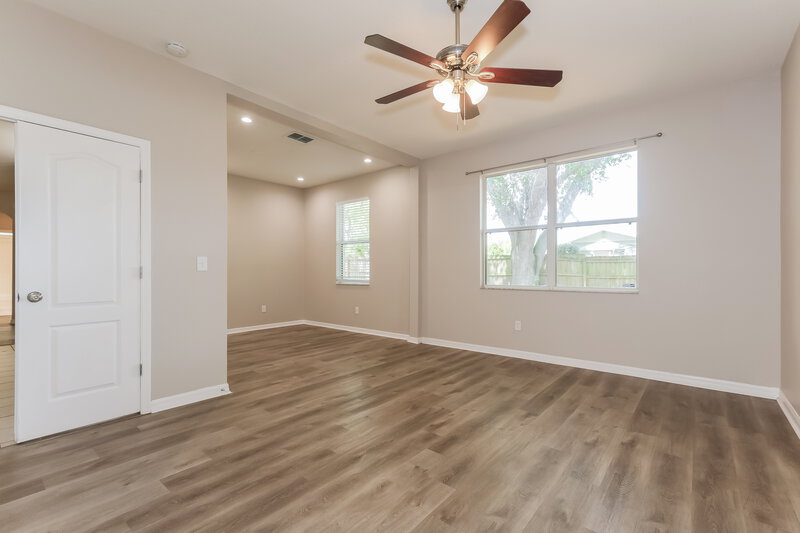 2,990/Mo, 1610 White Dove Ct Brandon, FL 33510 Main Bedroom View