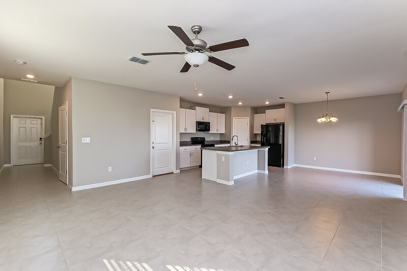 2,610/Mo, 11425 Sage Canyon Dr Riverview, FL 33578 Living Room View 2