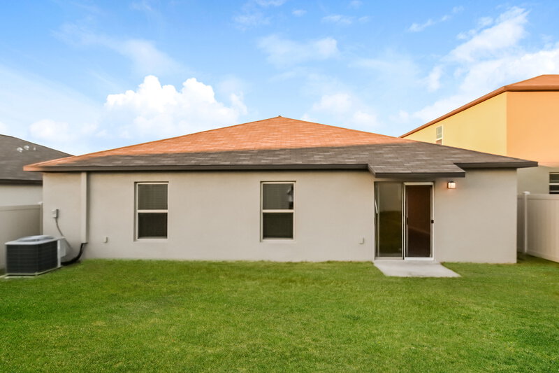 2,295/Mo, 10009 Rose Petal Pl Riverview, FL 33578 Rear View