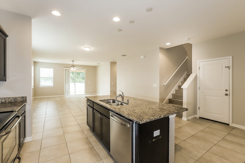 2,885/Mo, 10616 Scenic Hollow Dr Riverview, FL 33578 Kitchen View