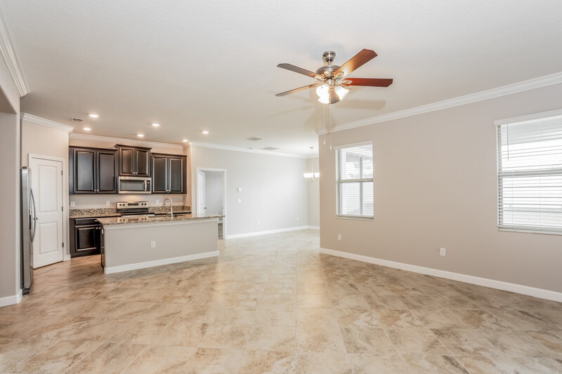 2,435/Mo, 11815 Sunburst Marble Rd Riverview, FL 33579 Living Room View 2