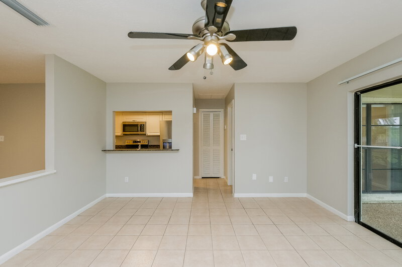 2,645/Mo, 15706 Country Lake Dr Tampa, FL 33624 Dining Room View