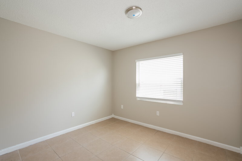 2,690/Mo, 1355-5 Iron Dr Lakeland, FL 33801 Bedroom View