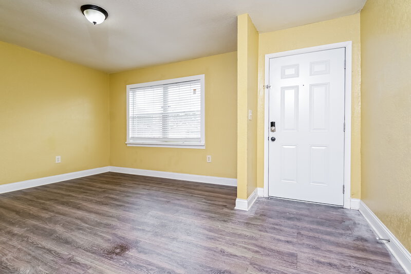 1,835/Mo, 1604 Wright Dr Lakeland, FL 33805 Living Room View