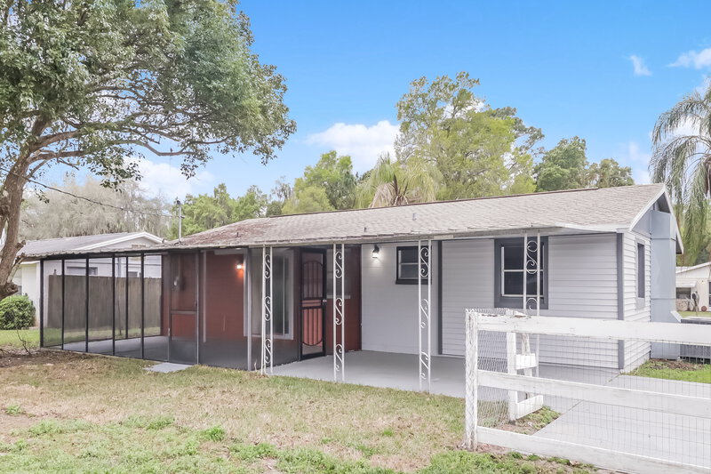 1,710/Mo, 4804 9th St Zephyrhills, FL 33542 Rear View 2