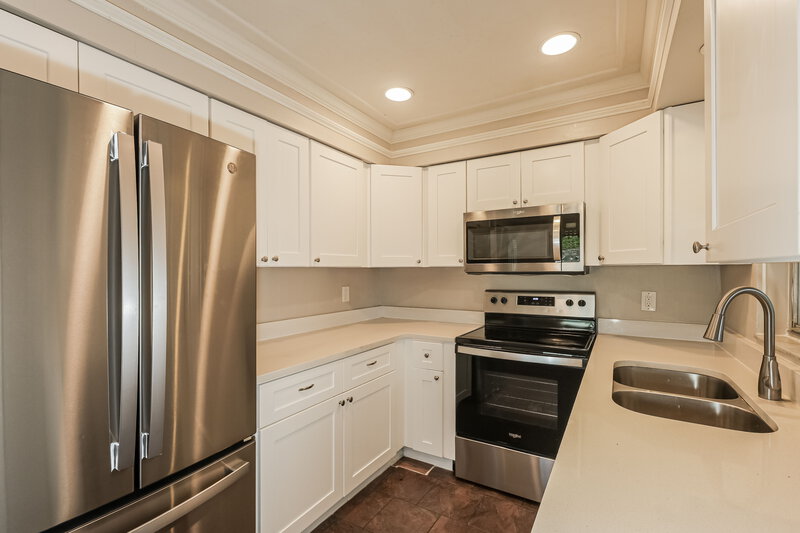 1,705/Mo, 9311 N Mary Ave Tampa, FL 33612 Misc View 6