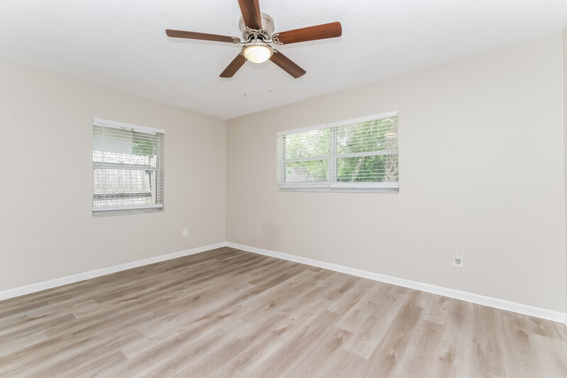 1,760/Mo, 1248 Hanover Ct Spring Hill, FL 34606 Main Bedroom View