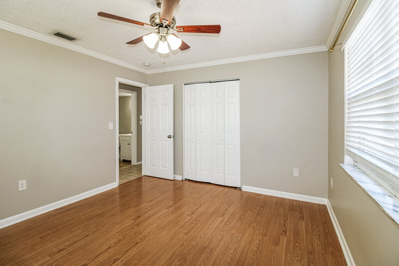 1,535/Mo, 10131 Hayward Rd Spring Hill, FL 34608 Main Bedroom View 2