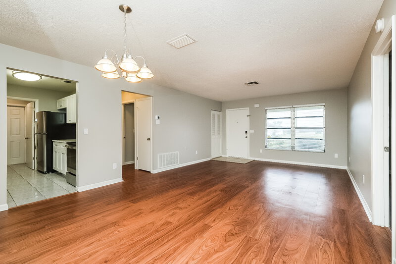 1,790/Mo, 9350 Bayside Ct Spring Hill, FL 34608 Dining Room View