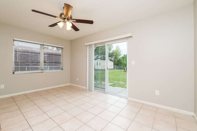 1,790/Mo, 9350 Bayside Ct Spring Hill, FL 34608 Family Room View