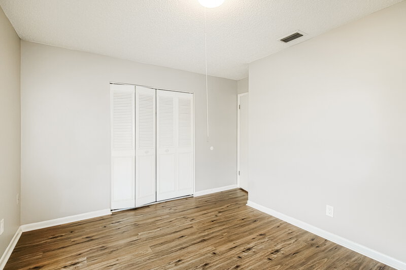 1,685/Mo, 9350 Bayside Ct Spring Hill, FL 34608 Bedroom View