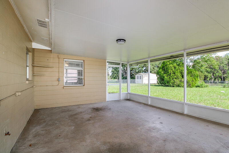 1,685/Mo, 9350 Bayside Ct Spring Hill, FL 34608 Patio View