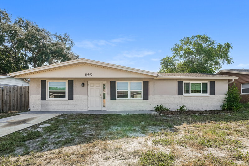 1,705/Mo, 10740 Piccadilly Rd Port Richey, FL 34668 External View