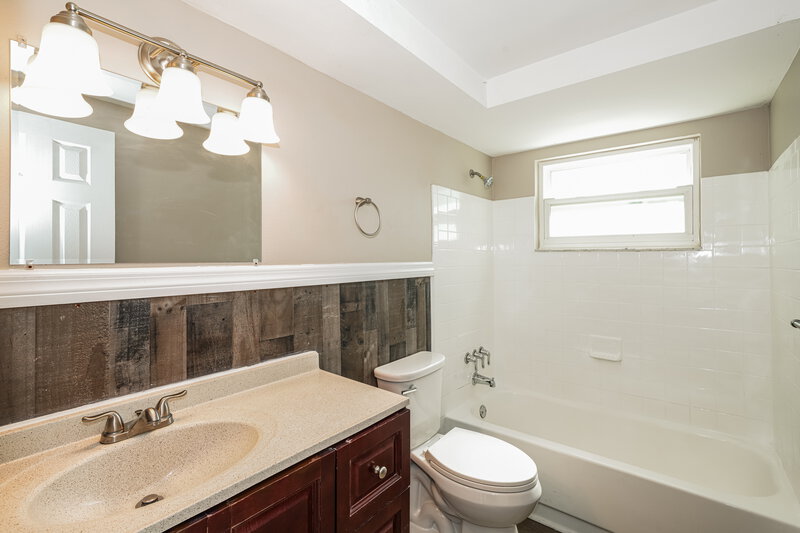 1,705/Mo, 10740 Piccadilly Rd Port Richey, FL 34668 Bathroom View