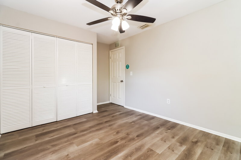 1,795/Mo, 1134 La Salle St Clearwater, FL 33755 Main Bedroom View 2