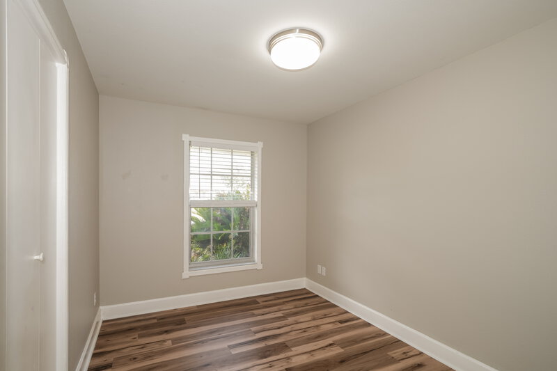 1,720/Mo, 31213 Lancewood Dr Brooksville, FL 34602 Bedroom View