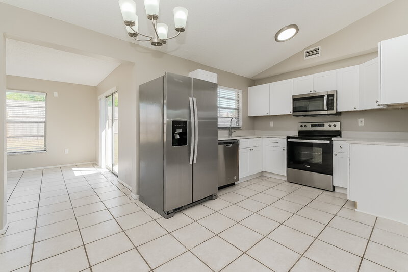 3,290/Mo, 7437 Jenner Ave New Port Richey, FL 34655 Kitchen View