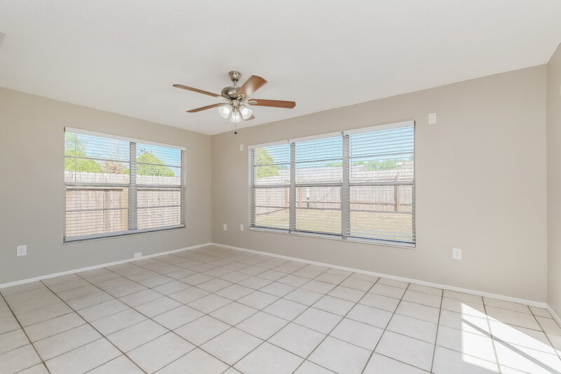 3,290/Mo, 7437 Jenner Ave New Port Richey, FL 34655 Family Room View