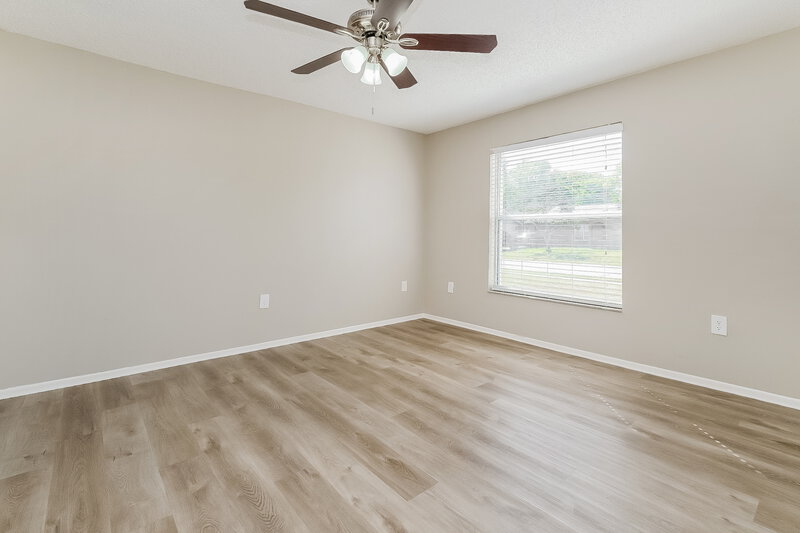 3,290/Mo, 7437 Jenner Ave New Port Richey, FL 34655 Main Bedroom View