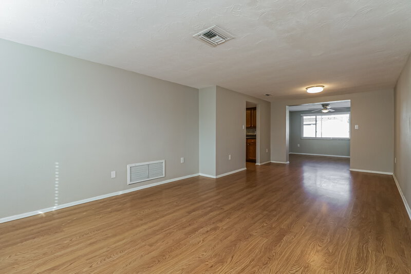 1,635/Mo, 5633 Mirada Dr Holiday, FL 34690 Living Room View 2