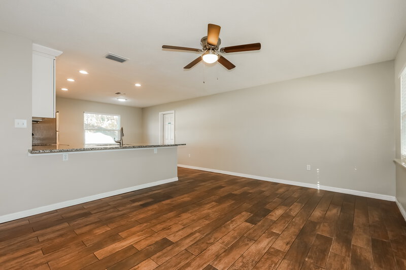 1,830/Mo, 3014 N Pineway Dr Plant City, FL 33566 Misc View 3