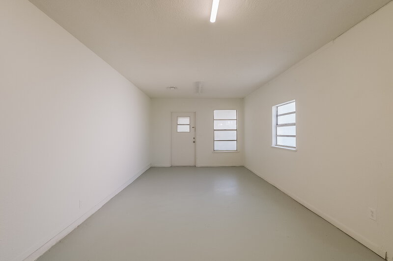 1,785/Mo, 6753 Lassen Ave New Port Richey, FL 34655 Family Room View