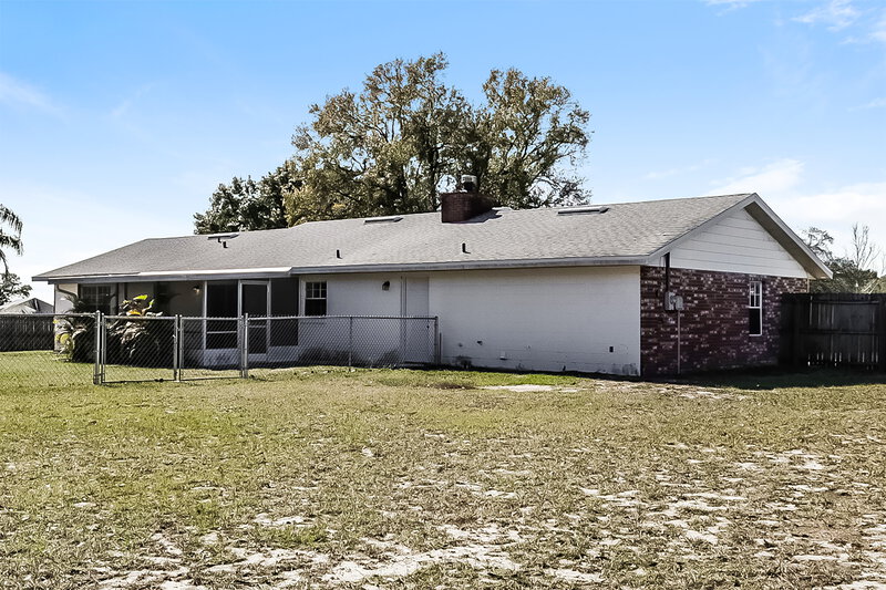 1,990/Mo, 7219 Brown Fox Run Lakeland, FL 33810 Rear View
