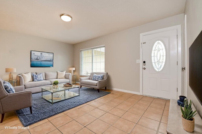 2,035/Mo, 420 Silver Hill Dr Valrico, FL 33594 Misc View