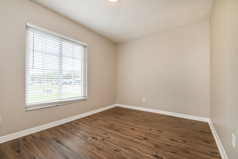 2,115/Mo, 420 Silver Hill Dr Valrico, FL 33594 Bedroom View
