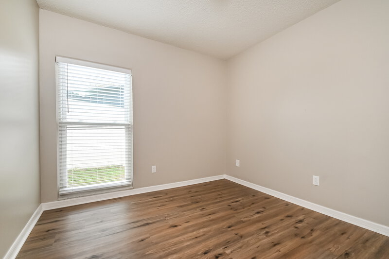 2,115/Mo, 420 Silver Hill Dr Valrico, FL 33594 Bedroom View 3