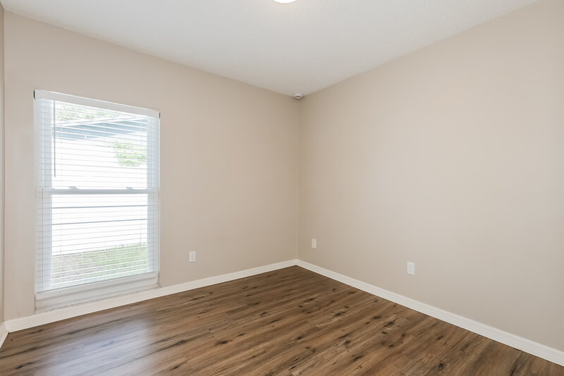 2,010/Mo, 420 Silver Hill Dr Valrico, FL 33594 Bedroom View 2