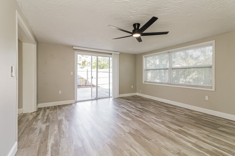 1,980/Mo, 4045 Grayton Dr New Port Richey, FL 34652 Living Room View
