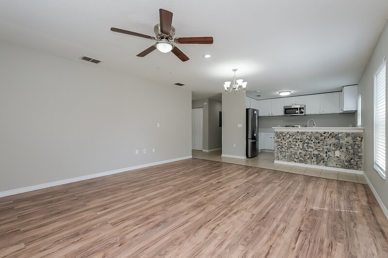 2,005/Mo, 6714 Atis St New Port Richey, FL 34653 Living Room View
