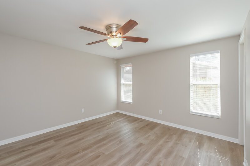 2,335/Mo, 4107 Canoga Park Dr Brandon, FL 33511 Main Bedroom View 2