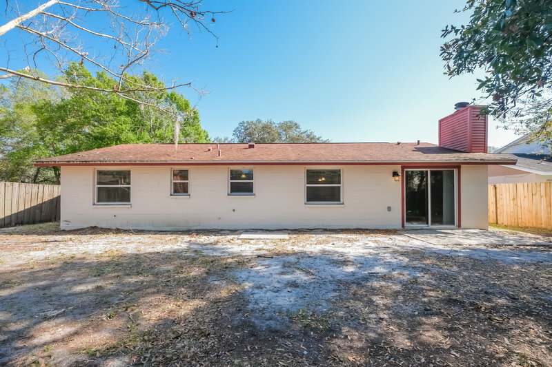 2,335/Mo, 4107 Canoga Park Dr Brandon, FL 33511 Rear View