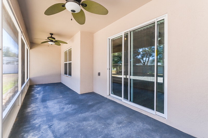 2,460/Mo, 1020 Godfrey Ave Spring Hill, FL 34609 Sun Room View