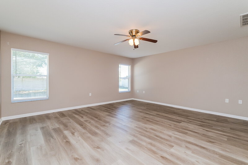 2,460/Mo, 1020 Godfrey Ave Spring Hill, FL 34609 Main Bedroom View