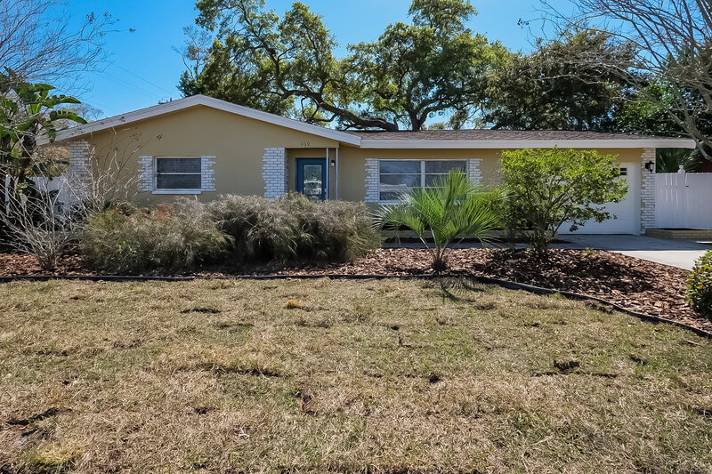 2,465/Mo, 339 Regina Dr S Largo, FL 33770 External View