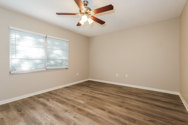 2,420/Mo, 1212 Hunt Ave Lakeland, FL 33801 Main Bedroom View