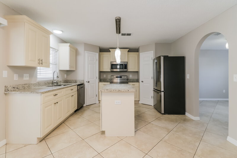 3,720/Mo, 11515 Linden Dr Spring Hill, FL 34608 Kitchen View