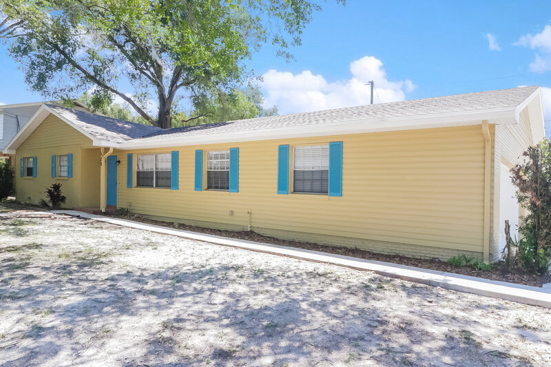 2,960/Mo, 528 Crestover Dr Temple Terrace, FL 33617 Front View