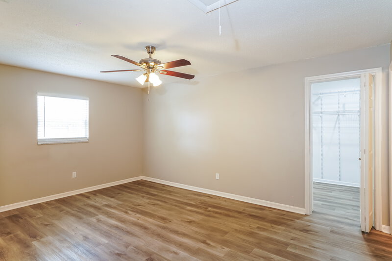 2,305/Mo, 1705 Athens Ct Lakeland, FL 33803 Bedroom View 2