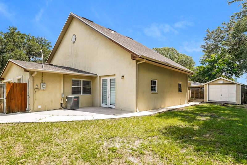 2,305/Mo, 1705 Athens Ct Lakeland, FL 33803 Rear View