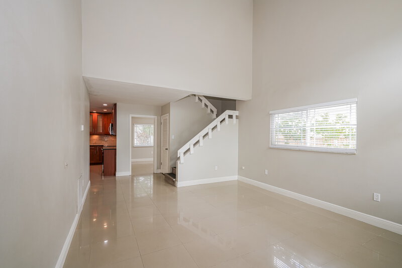 2,915/Mo, 6297 102nd Ter N Pinellas Park, FL 33782 Living Room View