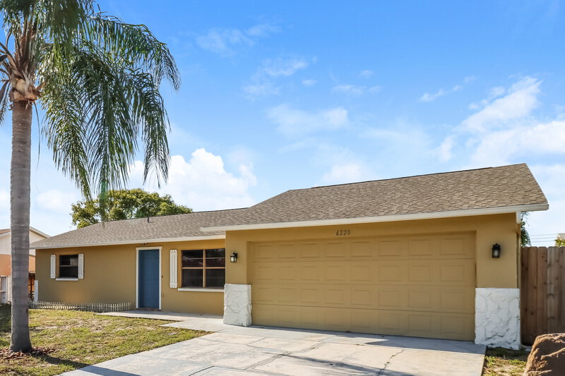 3,000/Mo, 6220 12th Ave New Port Richey, FL 34653 Front View