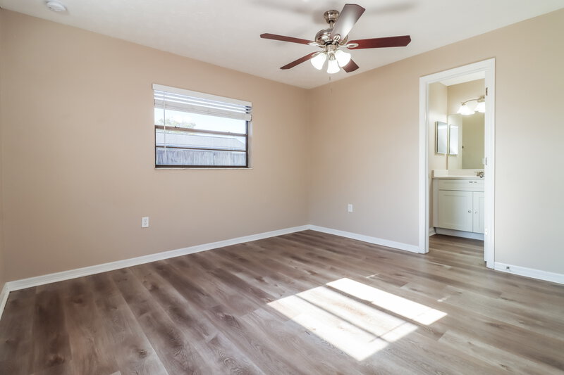 3,000/Mo, 6220 12th Ave New Port Richey, FL 34653 Main Bedroom View